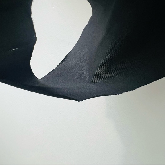 ASTR The Label Black Chain Print Surplice Long Sleeve Bodysuit - Picture 5 of 10